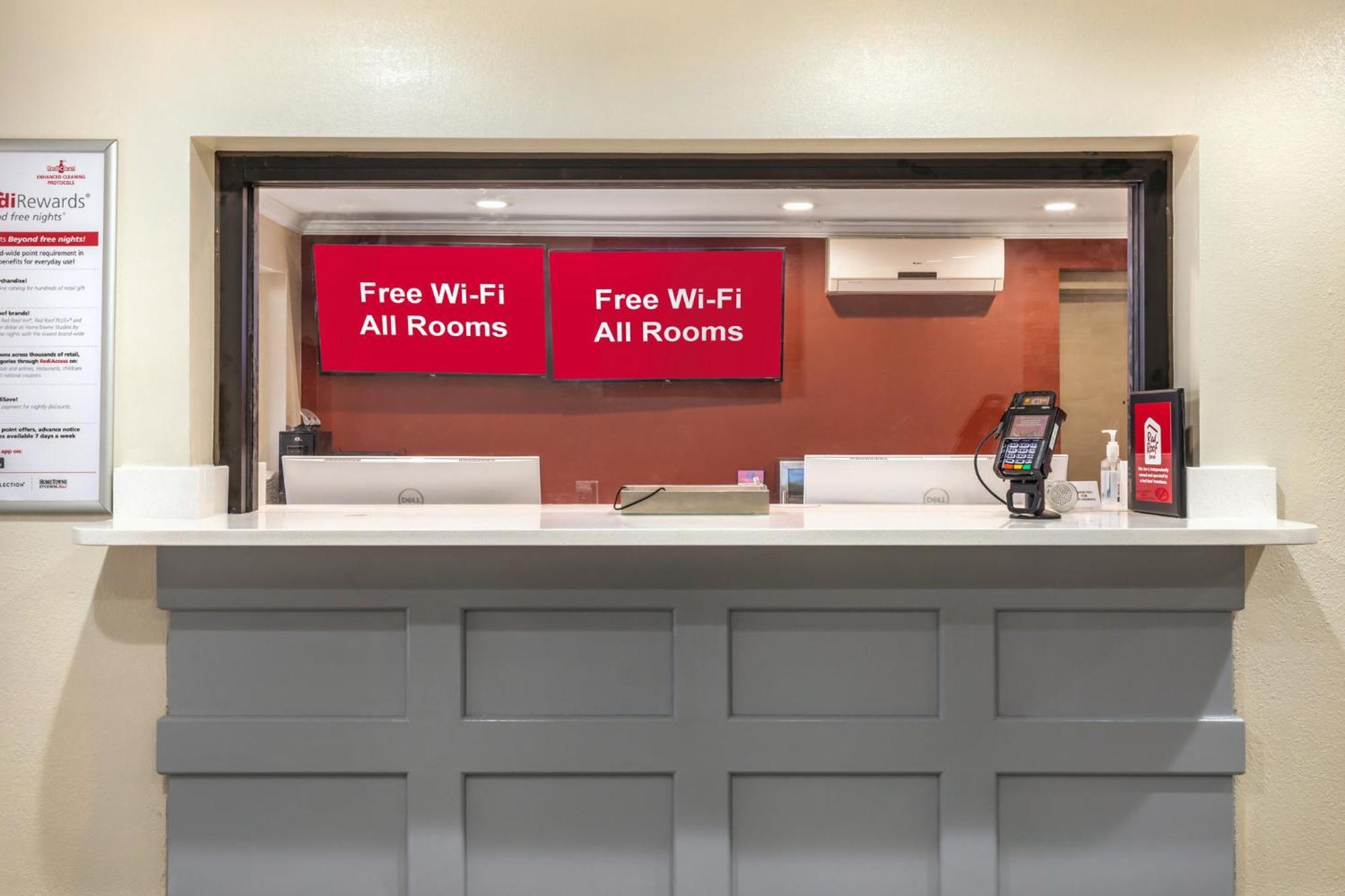 Red Roof Inn Raleigh Northeast - Downtown Extérieur photo