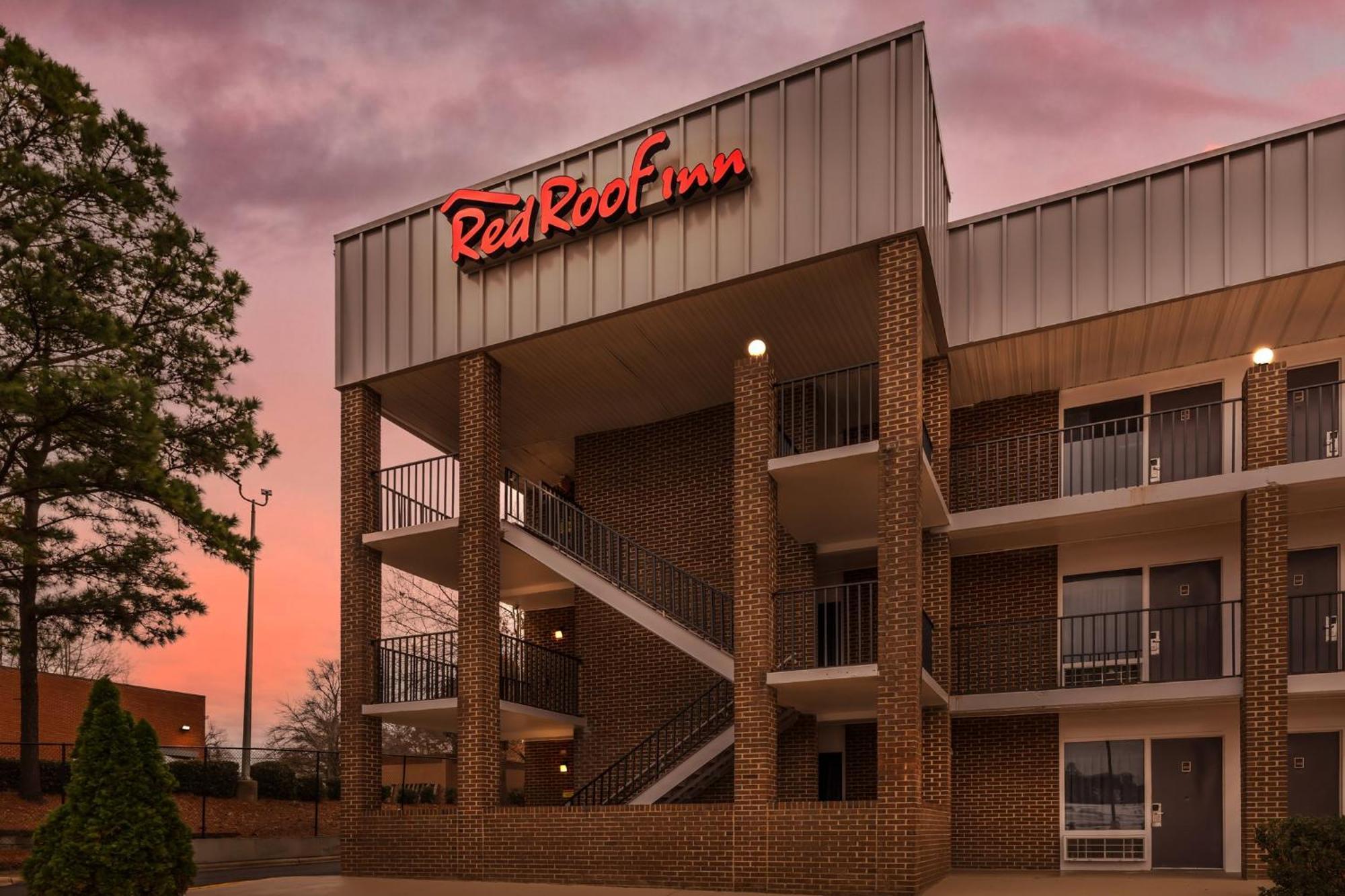Red Roof Inn Raleigh Northeast - Downtown Extérieur photo